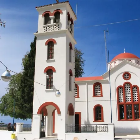 Сasa de vacaciones M&k Traditional House *