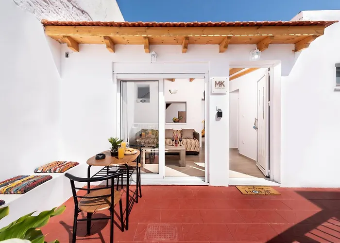 M&k Traditional House Tatil Evi Theológos