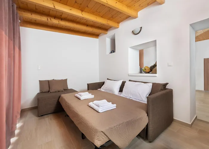 M&k Traditional House Tatil Evi