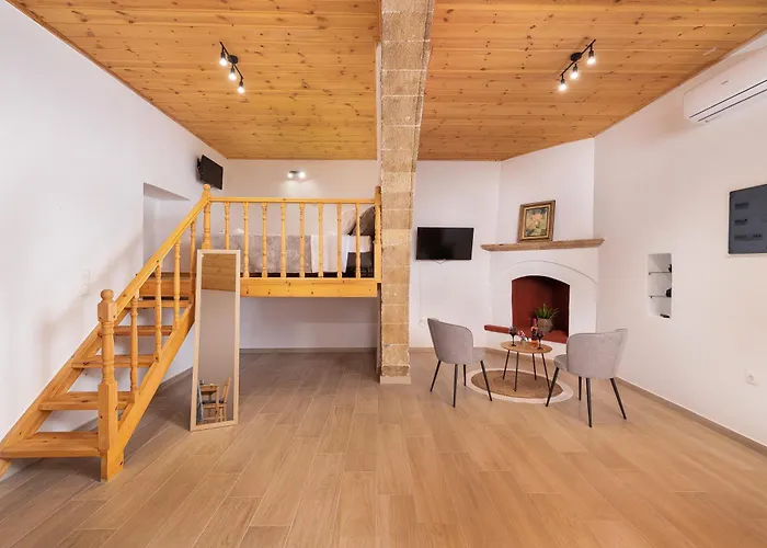 M&k Traditional House * Theológos